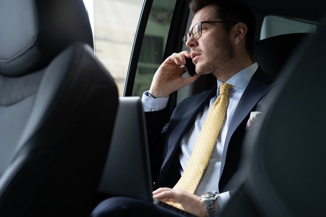 Airport Ride - SFO to Napa, CA - Private Group Transfer: Up to 12, Together in One Vehicle
