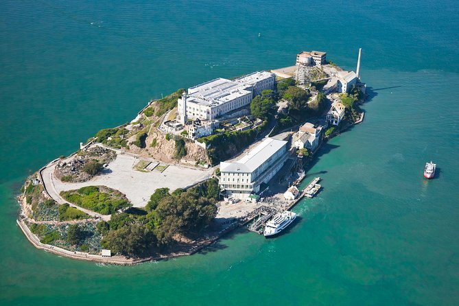 Alcatraz Combo with San Francisco Private Group City Tour - A one-day combo that saves you from choice paralysis