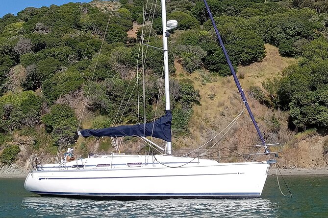Awesome San Francisco Bay Private Sailing Adventure via Sausalito - Stop 1: Golden Gate Bridge close-up and Marin Headlands views