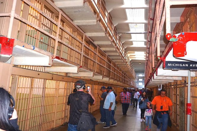 Best Alcatraz Prison Tickets & San Francisco Combo Tour - San Francisco’s big sights: what the guided loop actually covers