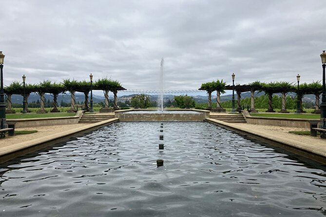 Best Private Wine Tours of Napa Valley-Sonoma for up to 8 people - Sonoma Valley stop: relaxed pace around the Square