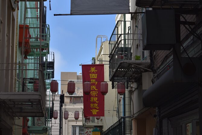 Chinatown Food & History Walking Tour - Small Group - Golden Gate Fortune Cookies Co: Factory Views Plus the Sweet Payoff