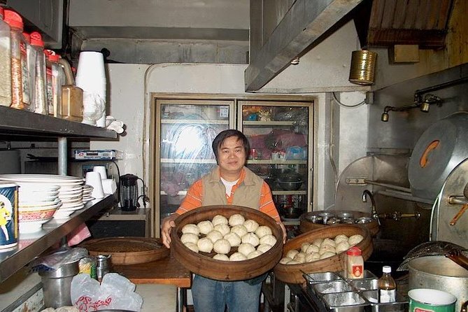 Chinatown & North BeachLittle Italy: 7 Tastings & History - The guide matters more than you think