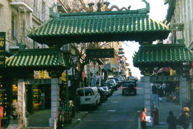 Chinatown Walking Tour: Food, History & Flavor - What You’ll Eat: Tastings That Add Up to a Full Meal