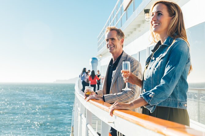 City Cruises San Francisco: Signature Lunch Cruise - Lunch on the Water: A Buffet That Holds Up as a Meal