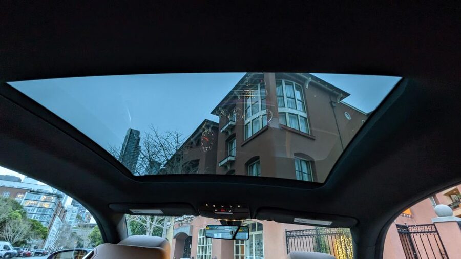 Custom Private Tour in a Luxurious Mercedes - Alamo Square and Coit Tower Area: Fast Orientation With Big Payoff
