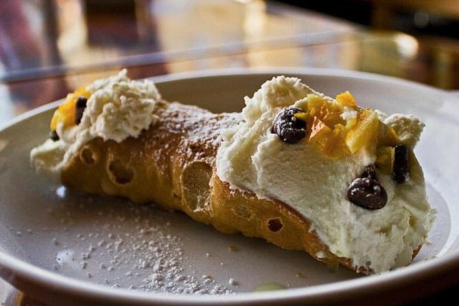 Exclusive North Beach Food Tour in San Francisco - What this North Beach tour does better than a normal dinner