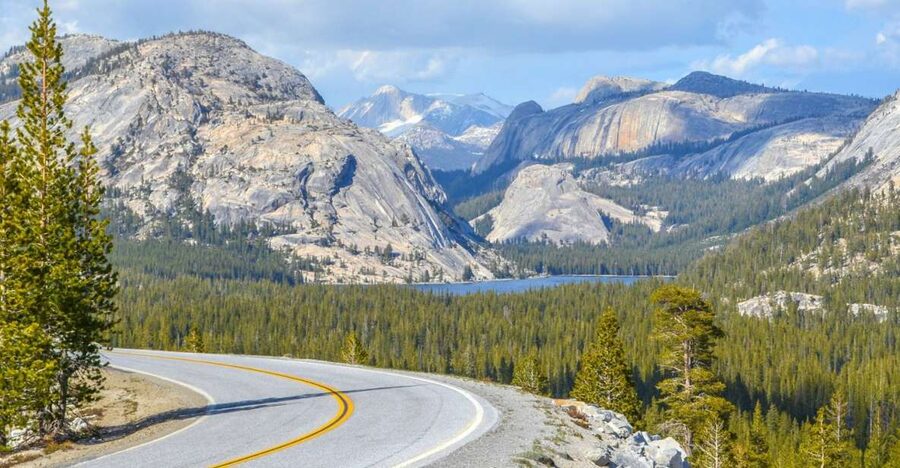 From San Francisco: Yosemite & Tahoe Sierras 4-Day Trip - San Francisco pickup and the drive that warms up your trip