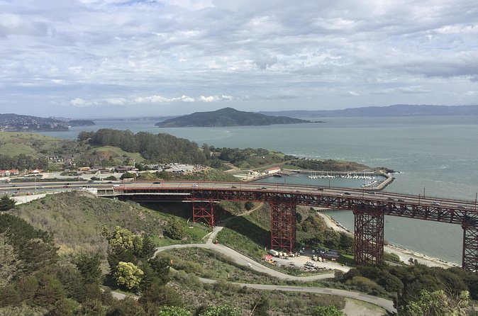 Golden Gate Bridge Bike Rental (Includes Free Helmet & Lock) - Turning the Day Into a Real Trip: Sausalito and Tiburon Options
