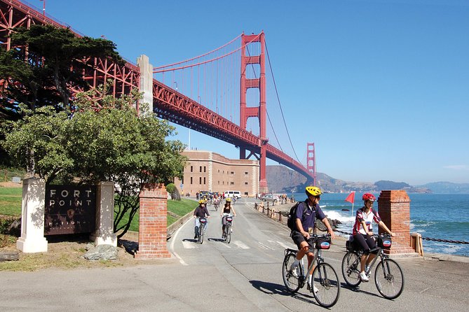 Golden Gate Bridge Guided Bicycle Tour with Lunch at Local Hotspot - Crissy Field and the Presidio: Wind, Views, and Better Wayfinding