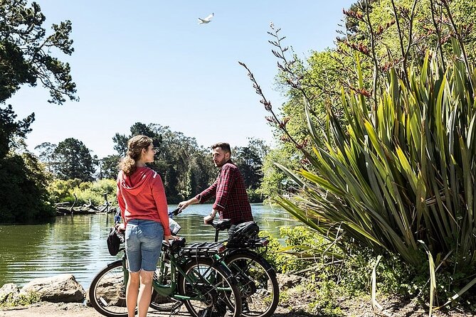 Golden Gate Park Bike Rental - Out to the beach: oceanfront bike path and sand dunes