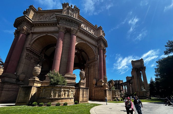 Iconic San Francisco Urban Hiking Tour - Palace of Fine Arts: a slow walk through one of SF’s most photogenic promenades