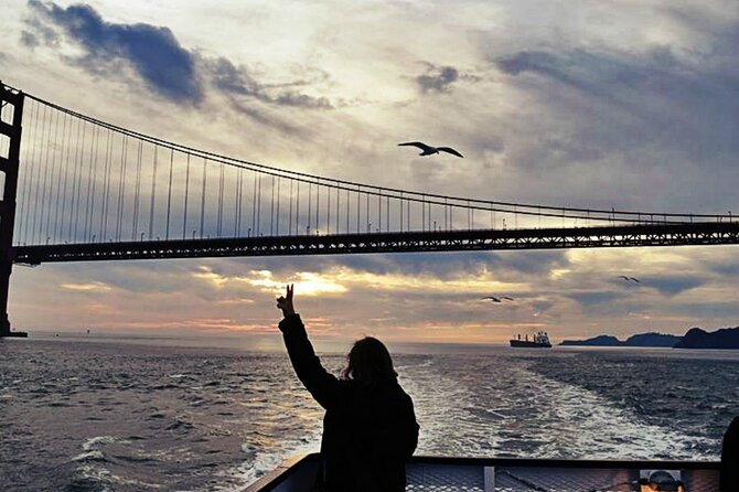 Inside Alcatraz and Golden Gate Bridge Bay Cruise - Entering Alcatraz: Ferry Ride + Cell House Audio on Your Phone