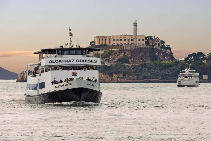 Lombard Leap: Lombard Street, Coit Tower and Chinatown Tour - A Quick Reality Check on Logistics (So You Don’t Show Up Unprepared)