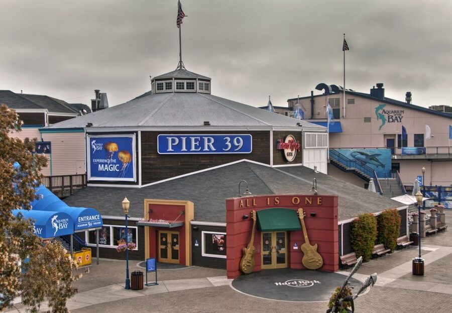 Meal at Hard Rock Cafe San Francisco at Pier 39 - Who This Meal Suits Best (And Who Should Skip It)