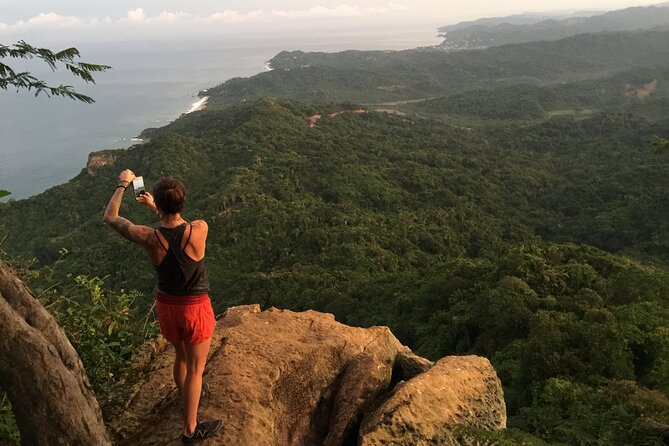 Monkey Mountain Hike - Summit time: the best views south of Nayarit (and more than photos)