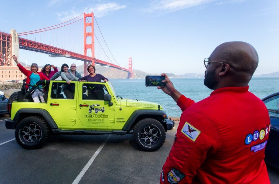 Muir Woods, Golden Gate Bridge & Sausalito Private Tour 3+hr - The Golden Gate Bridge photo stop: quick, iconic, and well positioned