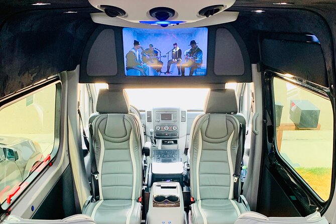 Napa - Sonoma Limo up to 9 passengers - Choosing the right length: 4 hours vs. 12 hours