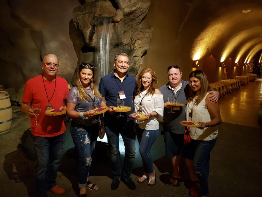 Napa Valley: Private 6-Hour Wine Tasting Tour with Chauffeur - Luxury Chauffeur Transport: Sedan, SUV, or Limousine Comfort