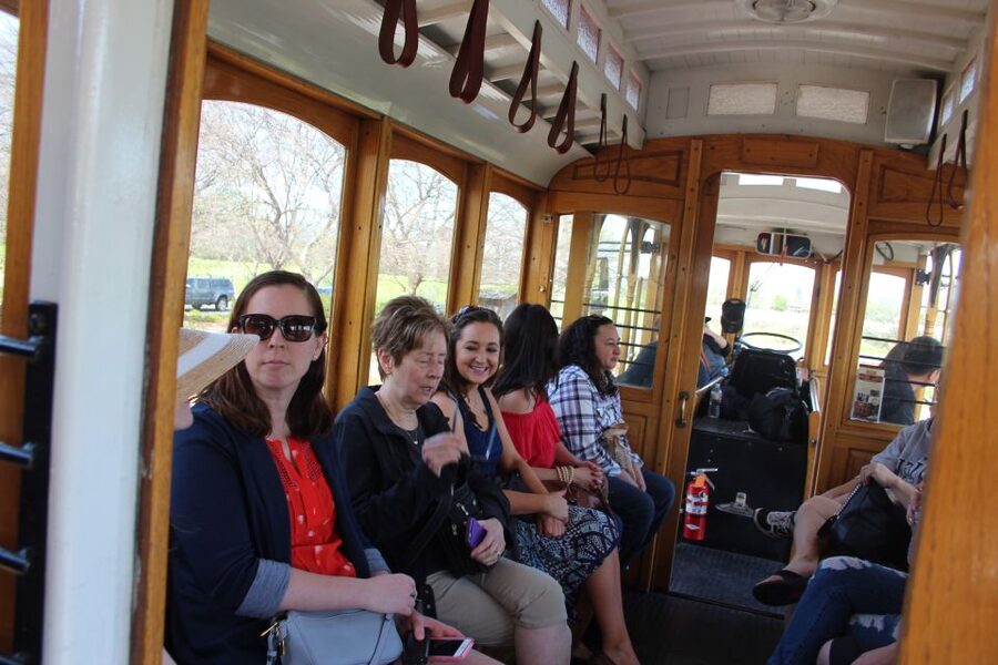 Napa Valley: Wine Tasting Tour by Open Air Trolley & Lunch - Should You Book This Napa Valley Wine Trolley Tour?