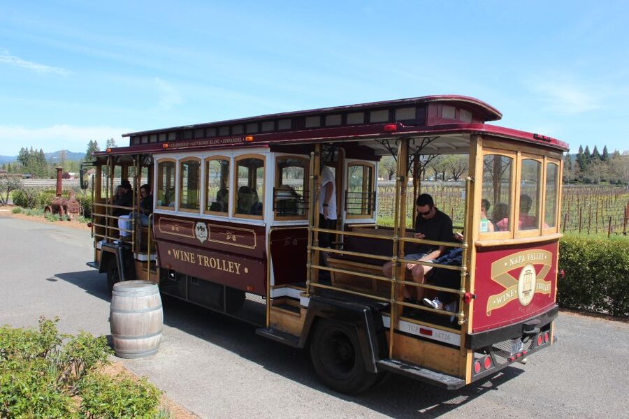 Napa Valley: Wine Tasting Tour by Open Air Trolley & Lunch - What to Bring (So the Day Feels Comfortable)