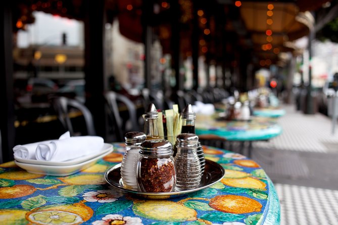 North Beach Food & History Walking Tour - Small Group - Washington Square: Statues, Time Capsules, and a Pause in the Park