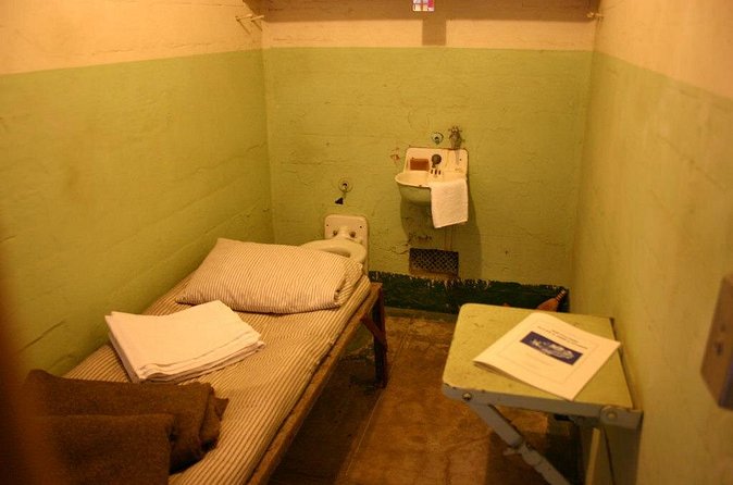 Official Alcatraz + San Francisco Hop-on Hop-off City Tour - Route Stops That Actually Shape Your Day: From Ferry Building to Lombard Street