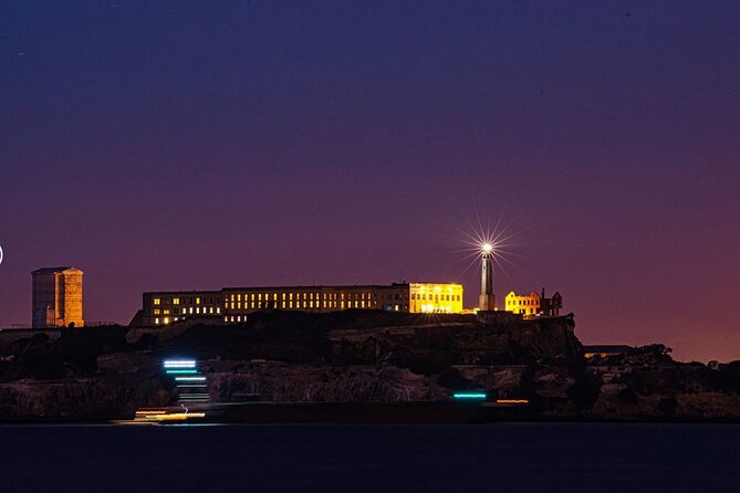 Official Alcatraz Tour Ticket with Ferry Rides From Pier 33 - The 10-Minute Ferry Ride: Your Preview of the Rock
