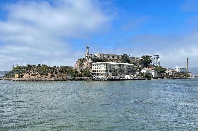 Private 2-Hour Alcatraz App Guided Tour - The Alcatraz Atmosphere: Why People Keep Coming Back