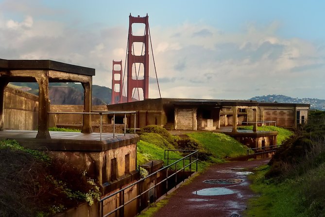 Private San Francisco Sunrise Photography Experience - Golden Gate Bridge stop: great time, but count on it being brief
