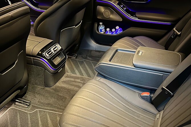 Private Transfer from San Francisco Airport to Napa Valley + GGB - Vehicle Comfort: Four Seats, Real Space, and Clean Interiors