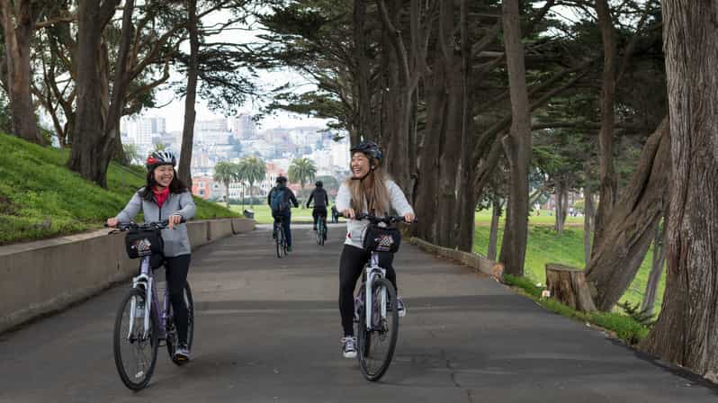 San Francisco: 1 Day Self Guided Bike Rental - Why a self-guided bike day makes San Francisco feel easy