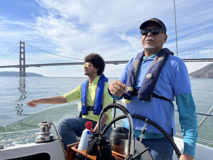 SAN FRANCISCO: (2hr) Interactive Sailing Experience - Past the Waterfront: San Francisco skyline from sea level