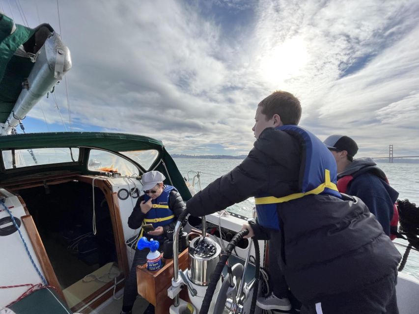 SAN FRANCISCO: (2hr) SUNSET Sailing Experience on SF Bay - Why this 2-hour sunset sail feels different than a quick sightseeing cruise