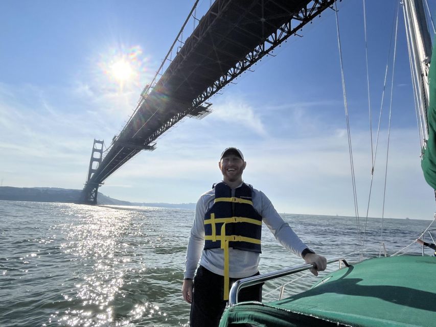 SAN FRANCISCO: (2hr) SUNSET Sailing Experience on SF Bay - Taking the wheel: the interactive part that makes it worth it