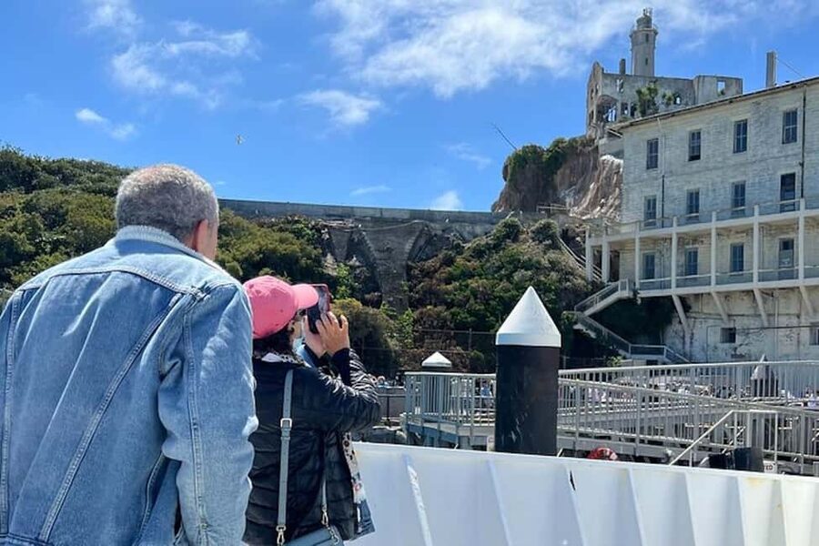 San Francisco: Alcatraz, Ferry & Audio Tour w/ Night Option - The audio companion tour on the island: stories you can walk with