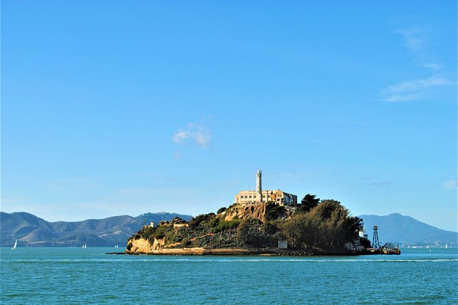 San Francisco: Alcatraz Island & Hop-on Hop-off Sightseeing Tour - The bonuses: Aquarium by the Bay, Chinatown audio, and a sunset ride