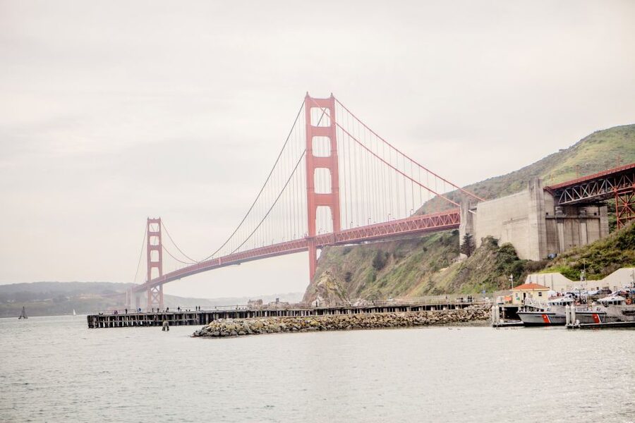 San Francisco Bay: 90-Minute Fire Engine Tour - Fort Point and the Golden Gate: How the Photos Happen