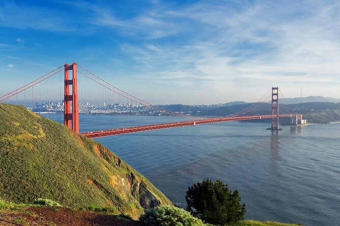 San Francisco Bay Sailing Cruise - Getting ready: dress for wind, not sunshine