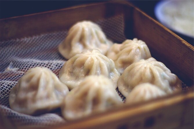 San Francisco Chinatown Food and Culture Tour - Getting your bearings in Chinatown, start to finish