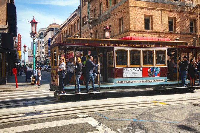 San Francisco Chinatown, Russian Hill, And North Beach Tour - Stop 3: Cable Car Museum and the Powerhouse