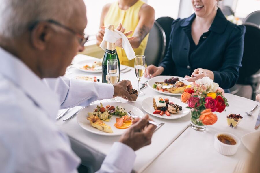 San Francisco: City Cruises Premier Brunch or Dinner Cruise - Pier 3 Check-In and Getting Your Viewing Spot Fast