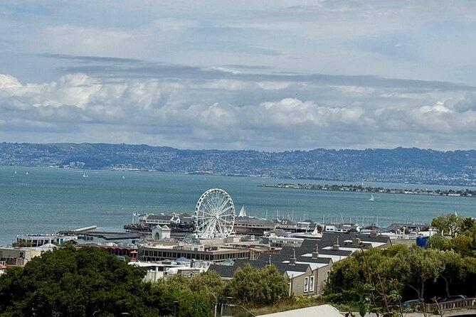 San Francisco City Tour in EV Volkswagen Van - Palace of Fine Arts + Golden Gate Bridge: the “yes, that’s really here” duo