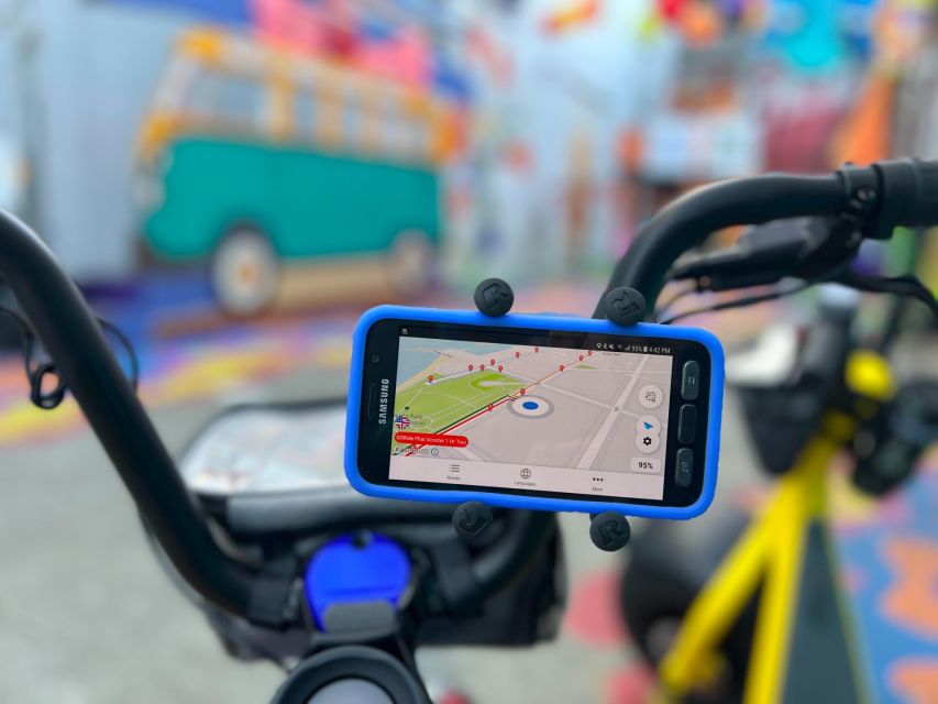 San Francisco: Electric Scooter Rental with GPS Storytelling - Key things you’ll notice right away