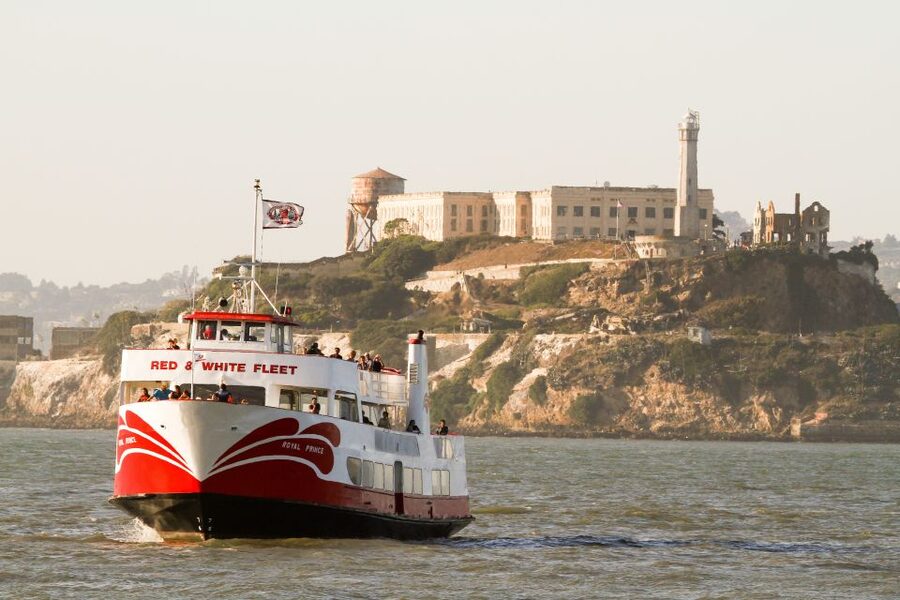 San Francisco: Golden Gate Bay Cruise - San Francisco Bay in 60 Minutes: what you’re really buying
