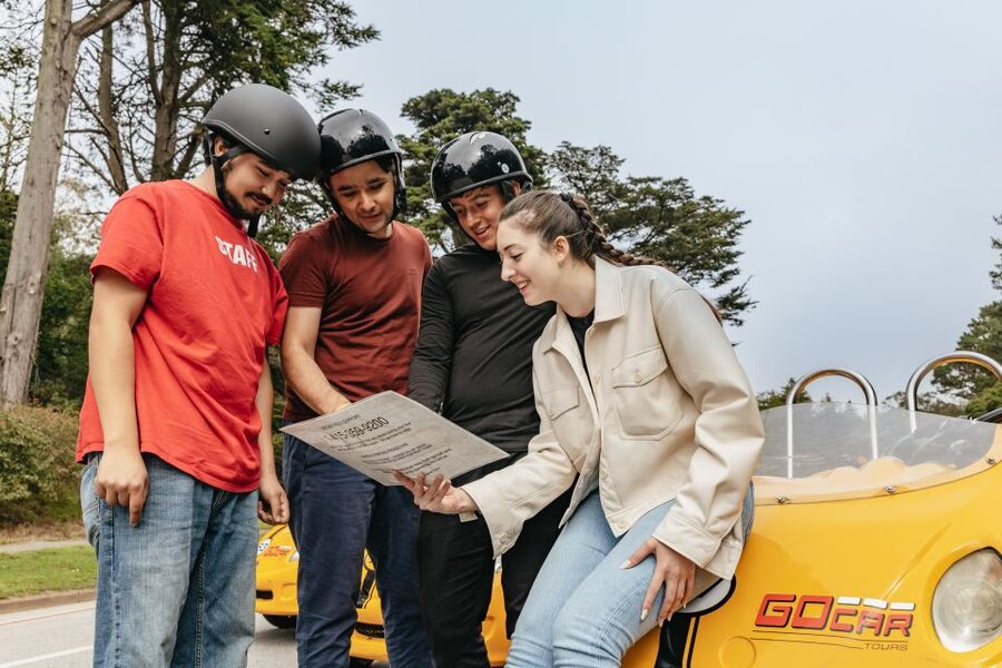 San Francisco: Golden Gate Bridge and Lombard GoCar Tour - Getting started at 431 Beach St (and how the pickup sets the tone)