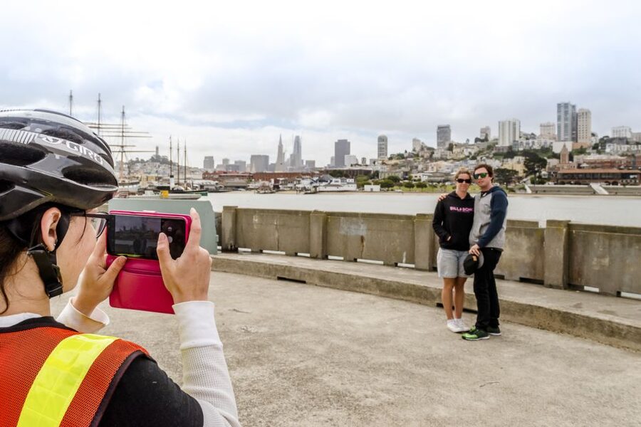 San Francisco: Golden Gate Bridge to Sausalito Cycling Tour - From Fisherman’s Wharf to Fort Mason: the start that sets the tone