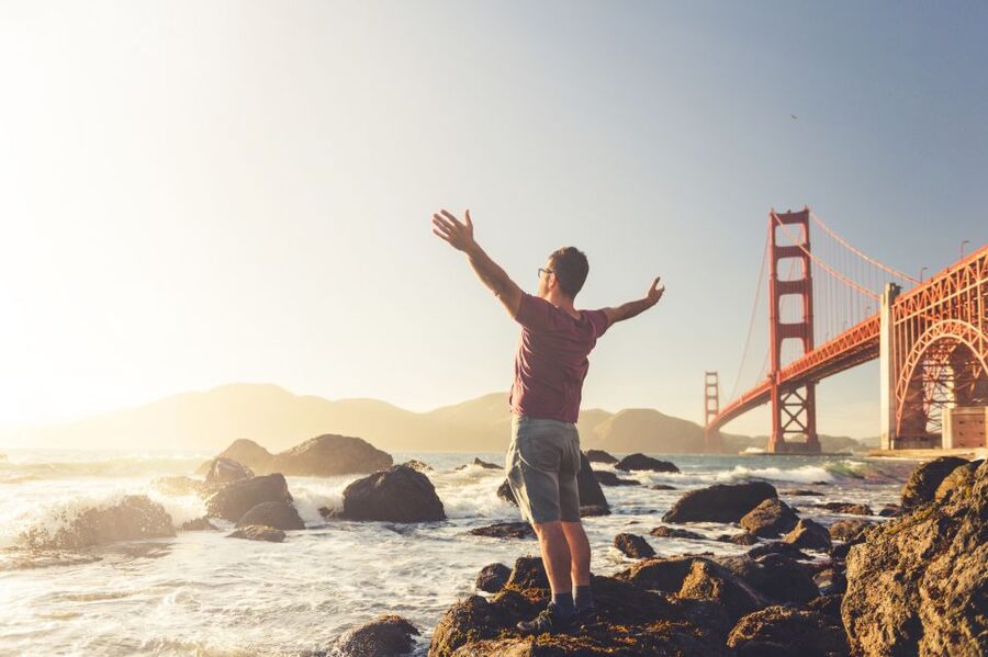 San Francisco Grand City Tour + Muir Woods and Sausalito - Guides and narration: what to expect from the human side