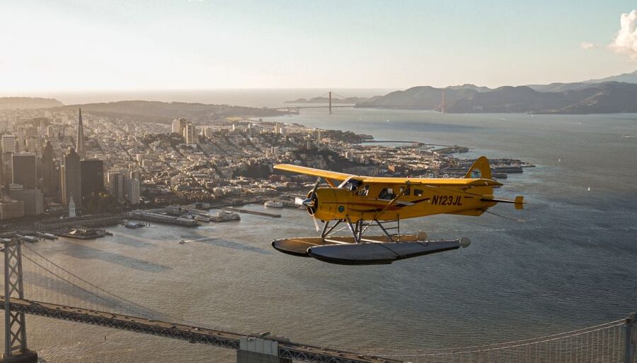 San Francisco: Greater Bay Area Seaplane Tour - Back over the Golden Gate Bridge: it’s not just a photo
