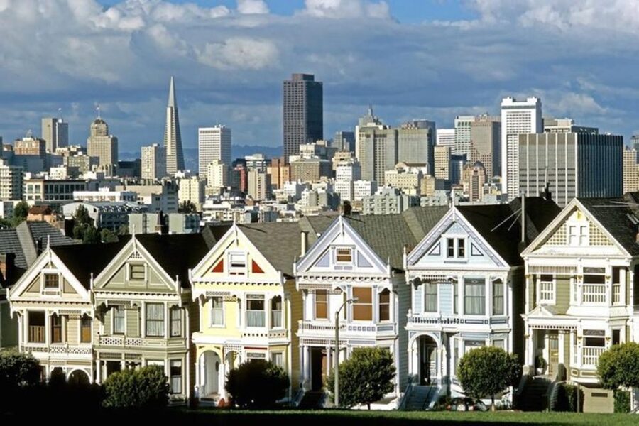 San Francisco: Guided Half-Day Group City Tour - World’s largest Chinatown and the Italian Quarter: what to watch for